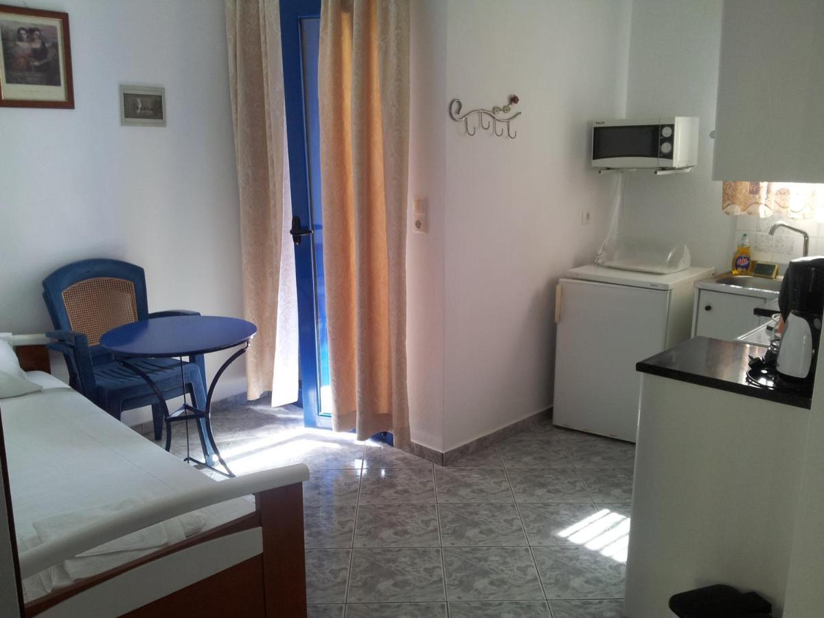 Stefanos Apartments Agia Fotia  Rom bilde